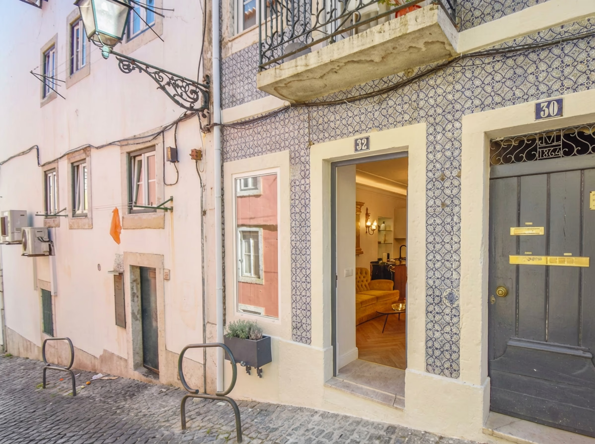 The Making Off of a Lisbon's Ruin