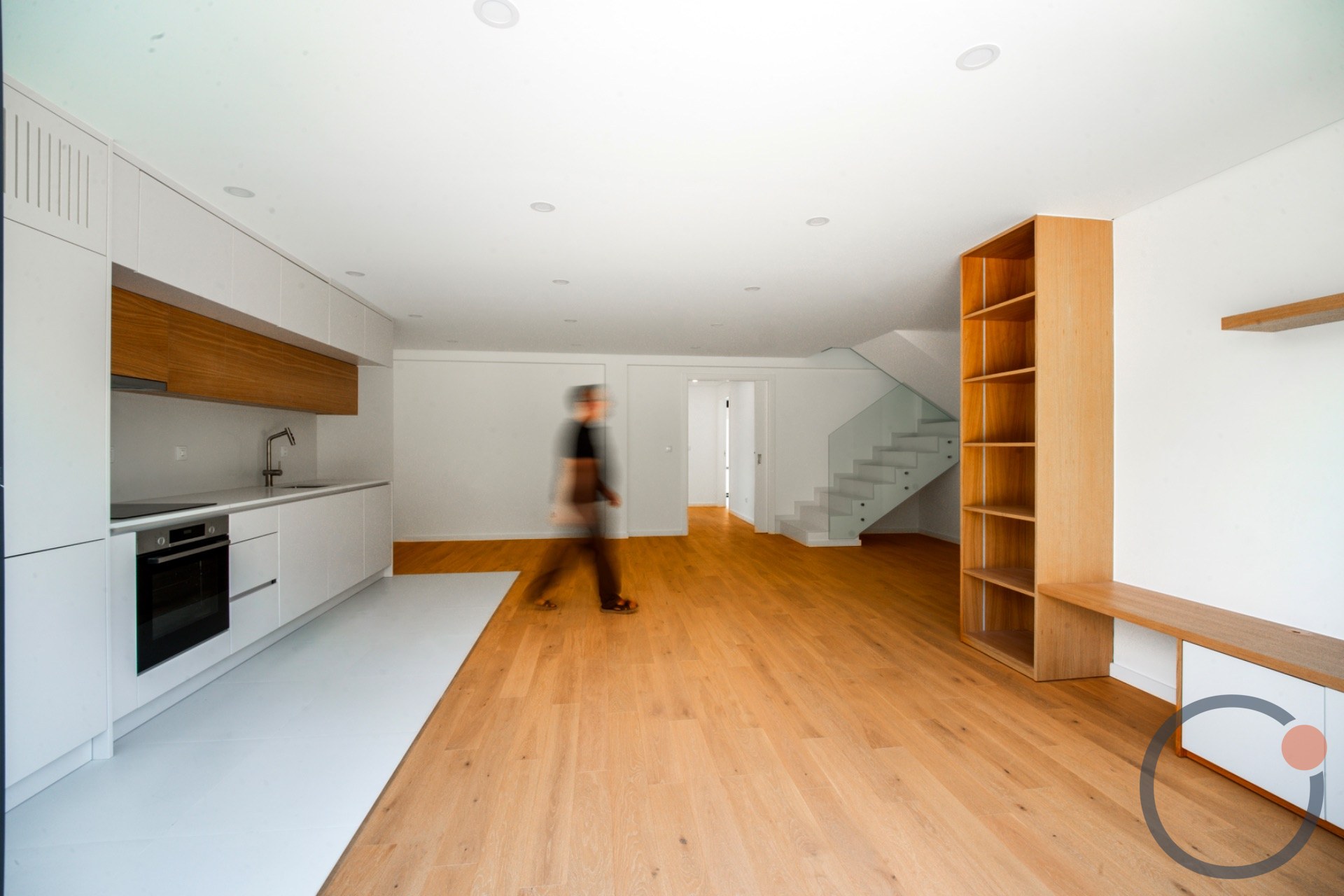 T3 Duplex Penthouse with Terrace in a Luxury Condominium